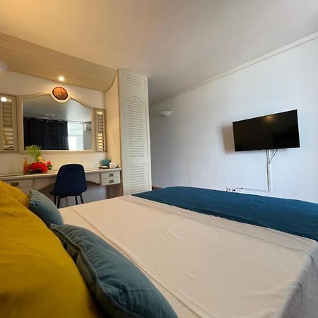 Appartement Vue Mer A 2 Minutes A Pied Des Plages Tartane La Trinité Zewnętrze zdjęcie