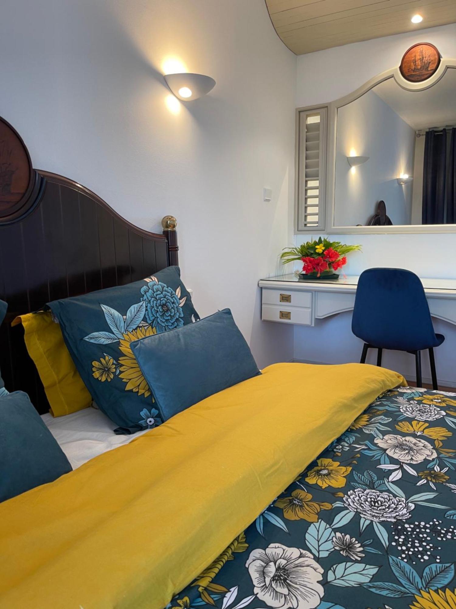 Appartement Vue Mer A 2 Minutes A Pied Des Plages Tartane La Trinité Zewnętrze zdjęcie